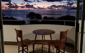 Studios- Beauvallon Studios Mahe Island, Seychelles